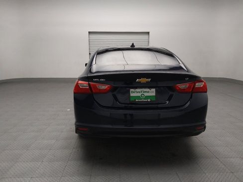 Used 2017 Chevrolet Malibu LT image 6