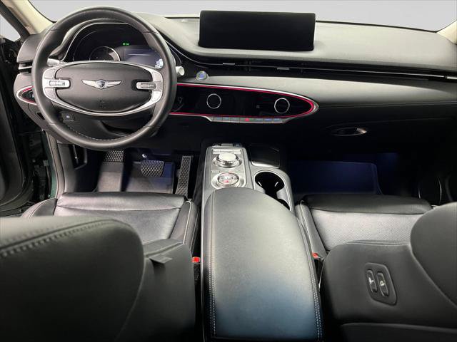 Used 2022 Genesis GV70 2.5T w/ Advanced Package AWD/4WD image 13