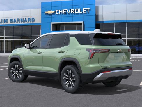 New 2026 Chevrolet Equinox LT w/ Convenience Package II image 3