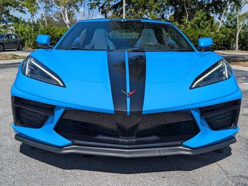 Used 2022 Chevrolet Corvette Stingray Coupe w/ Z51 Performance Package image 2