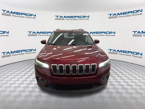 Used 2019 Jeep Cherokee Latitude Plus w/ Comfort/Convenience Group FWD image 8