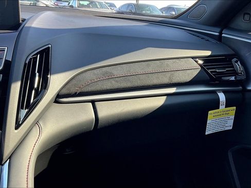 New 2025 Acura RDX Advance Package image 14