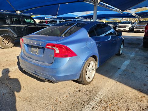 Used 2014 Volvo S60 T5 image 4