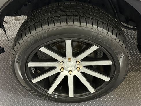 Used 2012 Ford F150 Harley-Davidson AWD/4WD image 20