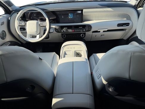 Used 2026 Hyundai Palisade Calligraphy image 10