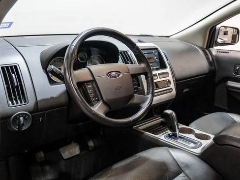 Used 2010 Ford Edge SEL image 3