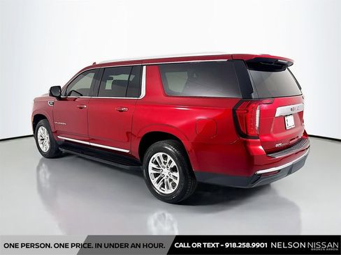 Used 2021 GMC Yukon XL SLT w/ SLT Luxury Plus Package AWD/4WD image 7