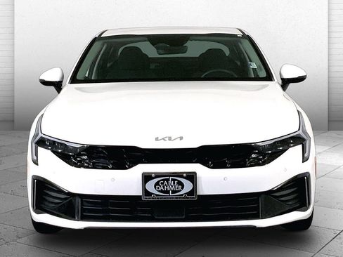 Certified 2025 Kia K5 LXS FWD image 2
