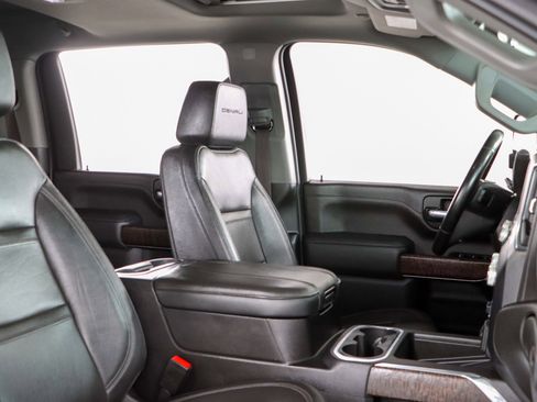 Used 2023 GMC Sierra 2500 Denali w/ Denali Black Diamond Edition image 30