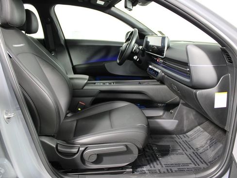 Used 2024 Hyundai Ioniq 6 SEL RWD image 11