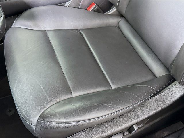Used 2025 Cadillac XT4 Premium Luxury AWD/4WD image 22