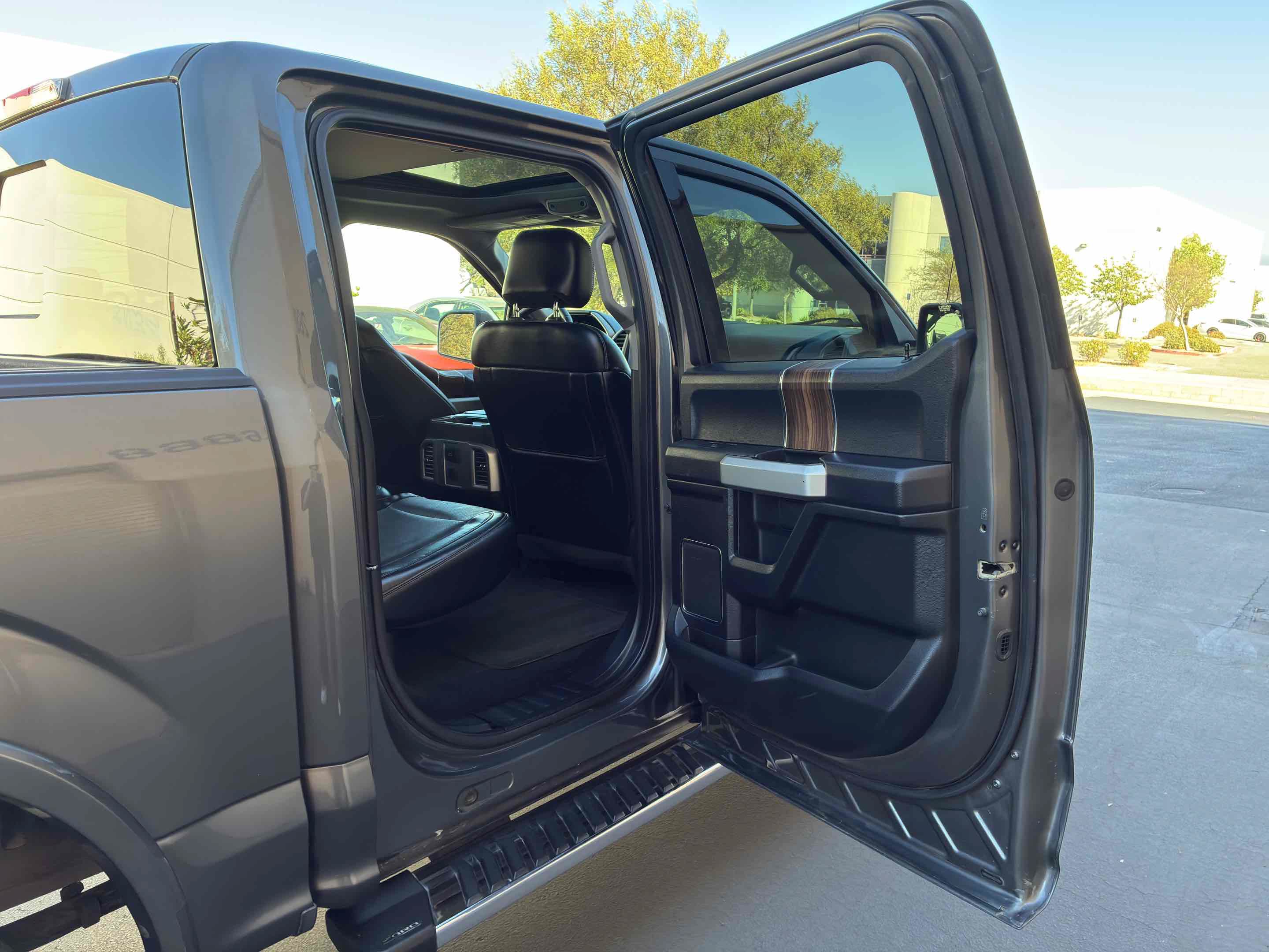 Used 2016 Ford F150 Lariat w/ Equipment Group 501A Mid AWD/4WD image 45