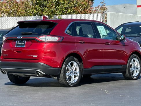 Used 2015 Ford Edge Titanium w/ Equipment Group 302A FWD image 2