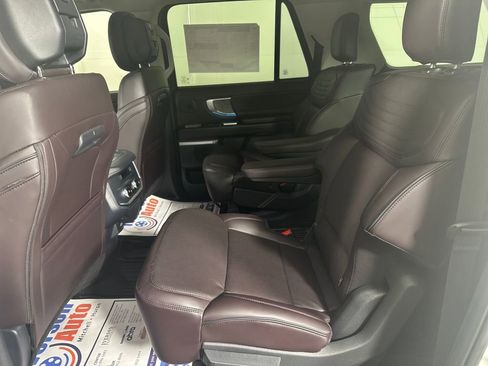 New 2026 Ford Expedition Max Platinum w/ Platinum Ultimate Package AWD/4WD image 23