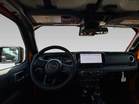 New 2025 Jeep Gladiator Sport image 2