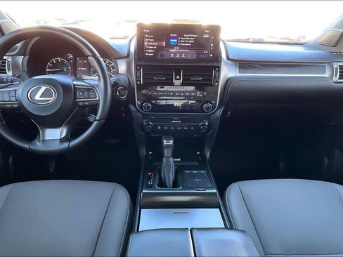 Used 2023 Lexus GX 460 image 15