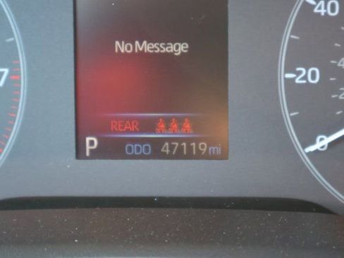 Used 2024 Toyota Corolla LE image 12