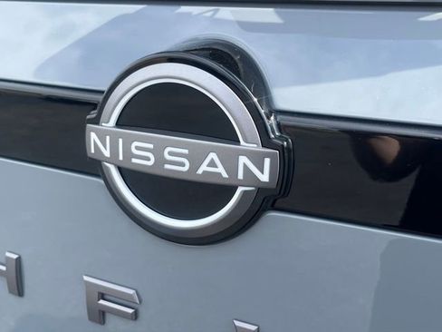 New 2026 Nissan Pathfinder Platinum image 33