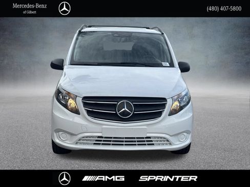 Used 2023 Mercedes-Benz Metris Passenger image 2