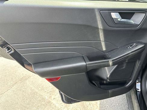 Used 2024 Ford Escape ST-Line Select w/ Tech Pack #1 AWD/4WD image 11