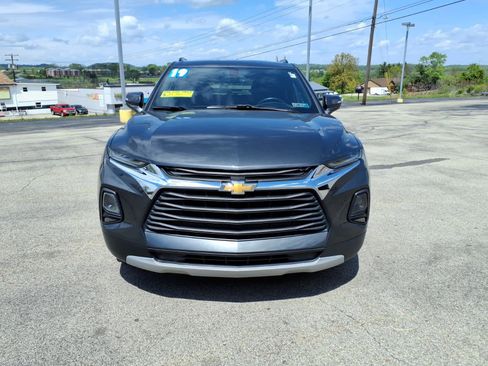 Used 2019 Chevrolet Blazer LT AWD/4WD image 2