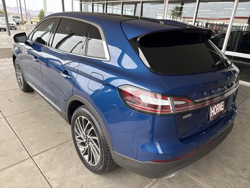 Used 2020 Lincoln Nautilus Reserve w/ Equipment Group 201A AWD/4WD image 6