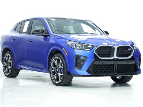 Used 2025 BMW X2 M35i AWD/4WD image 3