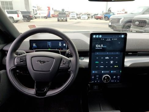 Used 2022 Ford Mustang Mach-E GT image 12