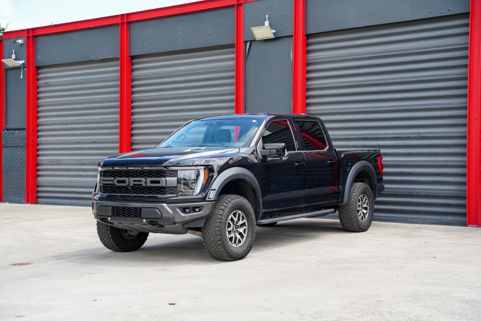 Used 2022 Ford F150 Raptor w/ Equipment Group 801A High AWD/4WD image 1