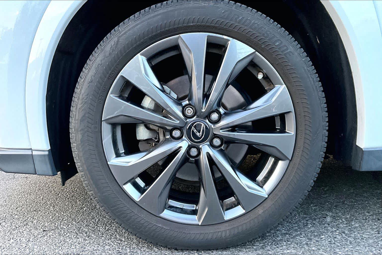 Used 2024 Lexus UX 250h F Sport AWD/4WD image 34