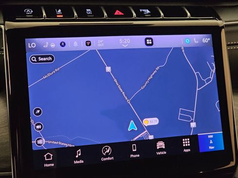 New 2025 Jeep Grand Cherokee Limited image 22