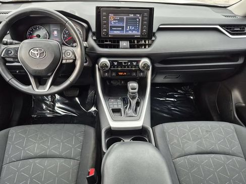 Used 2021 Toyota RAV4 XLE w/ XLE Grade Weather Package AWD/4WD image 21