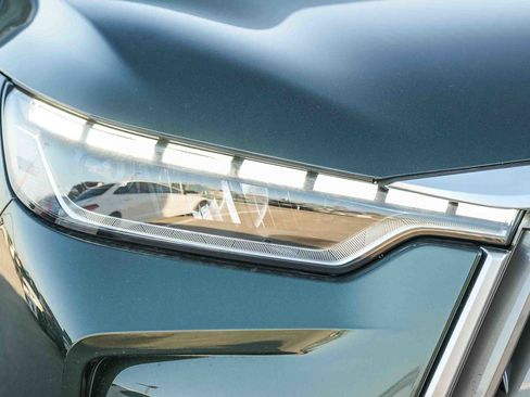 New 2026 INFINITI QX60 Luxe image 4