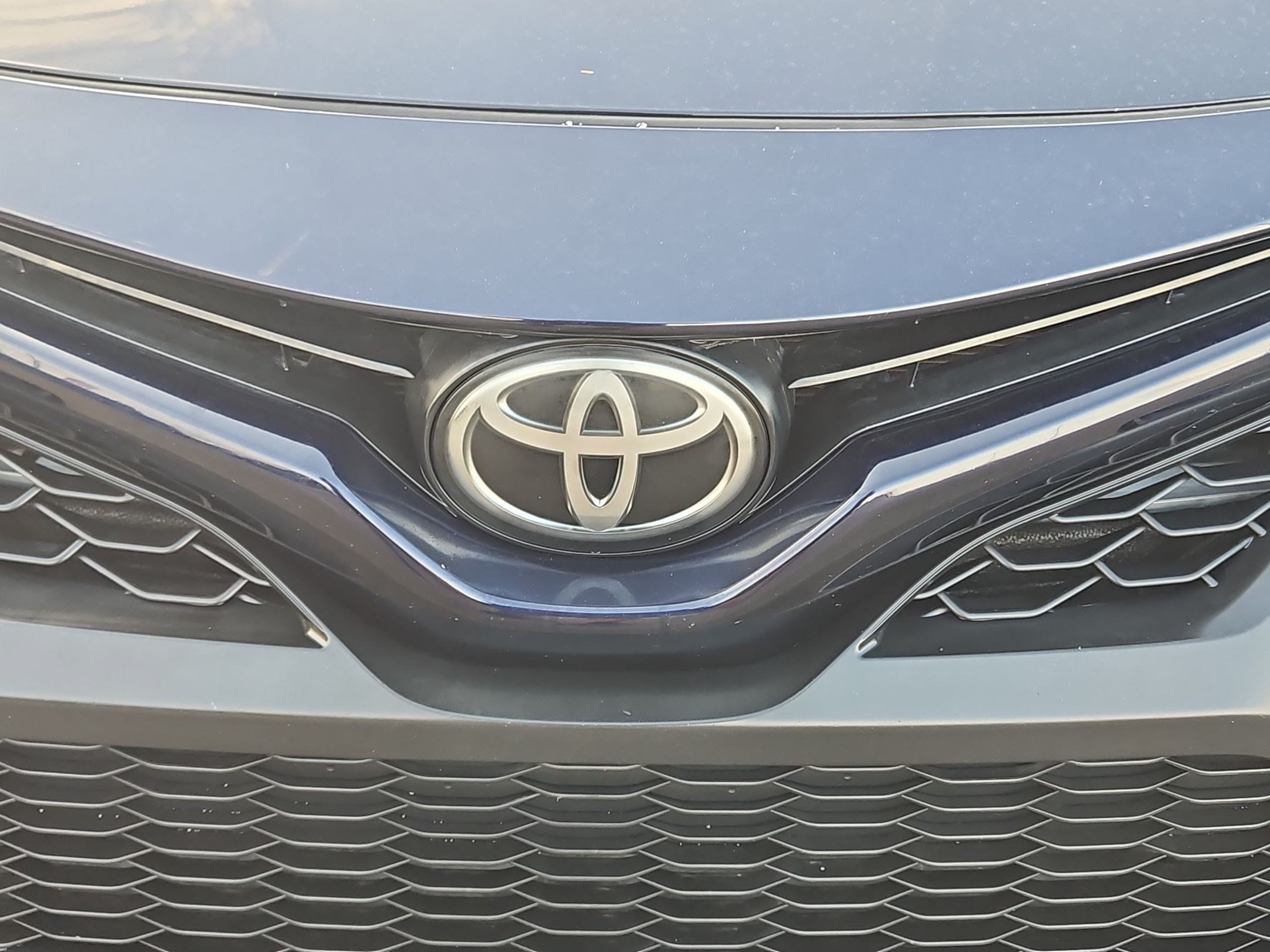 Used 2021 Toyota Camry SE FWD image 13