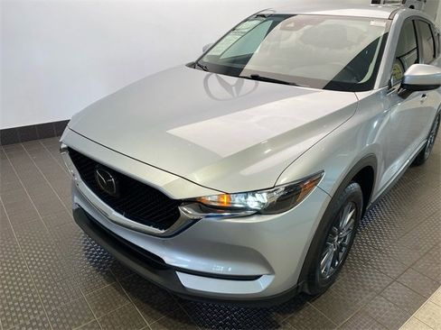 Used 2021 MAZDA CX-5 Touring image 8