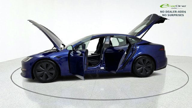 Used 2024 Tesla Model S AWD/4WD image 14
