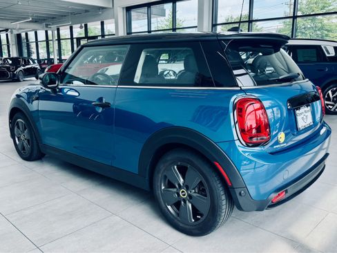 Used 2024 MINI Cooper SE FWD image 8