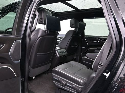 Used 2023 Cadillac Escalade Sport AWD/4WD image 27