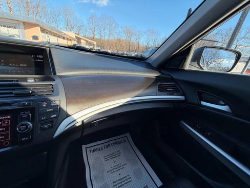 Used 2013 Honda Crosstour EX-L image 25