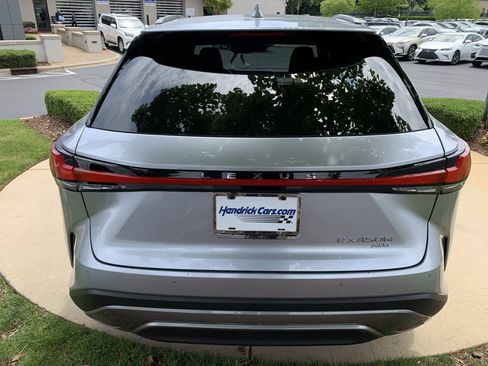 Used 2026 Lexus RX 450h AWD w/ Convenience Package image 9