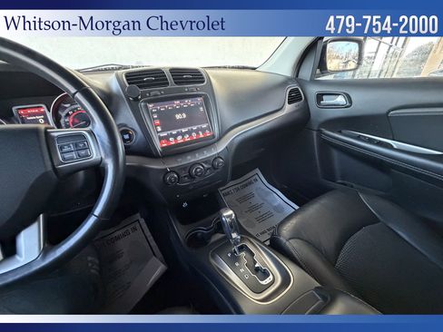 Used 2018 Dodge Journey Crossroad w/ Nav & Sun Group image 14