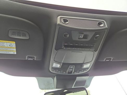 Used 2019 Ford F150 Raptor w/ Equipment Group 802A Luxury image 27