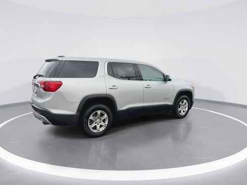 Used 2019 GMC Acadia SLE w/ LPO, Floor Liner Package image 8