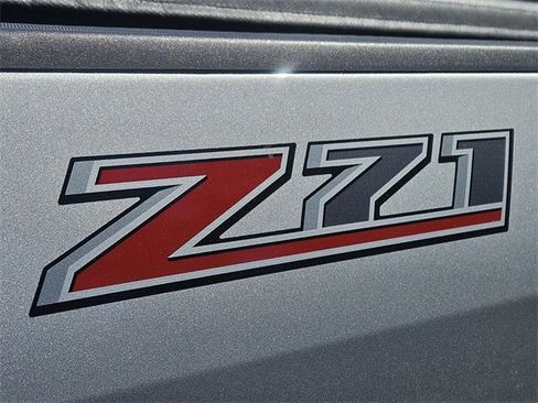 Used 2017 Chevrolet Colorado Z71 image 18