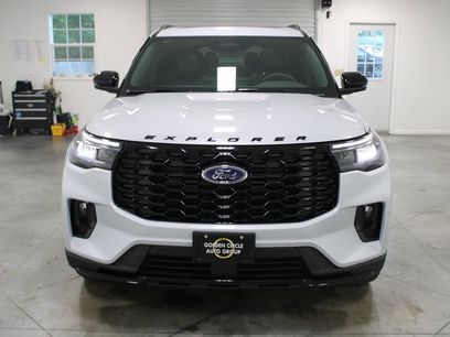 New 2026 Ford Explorer ST-Line w/ ST-Line Street Pack