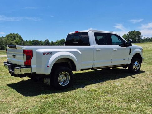 Used 2017 Ford F350 Lariat w/ Lariat Ultimate Package image 9