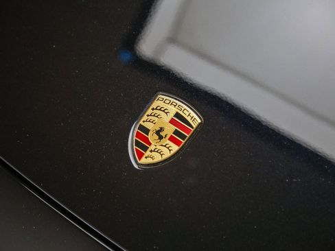 Certified 2023 Porsche 911 Carrera RWD image 13