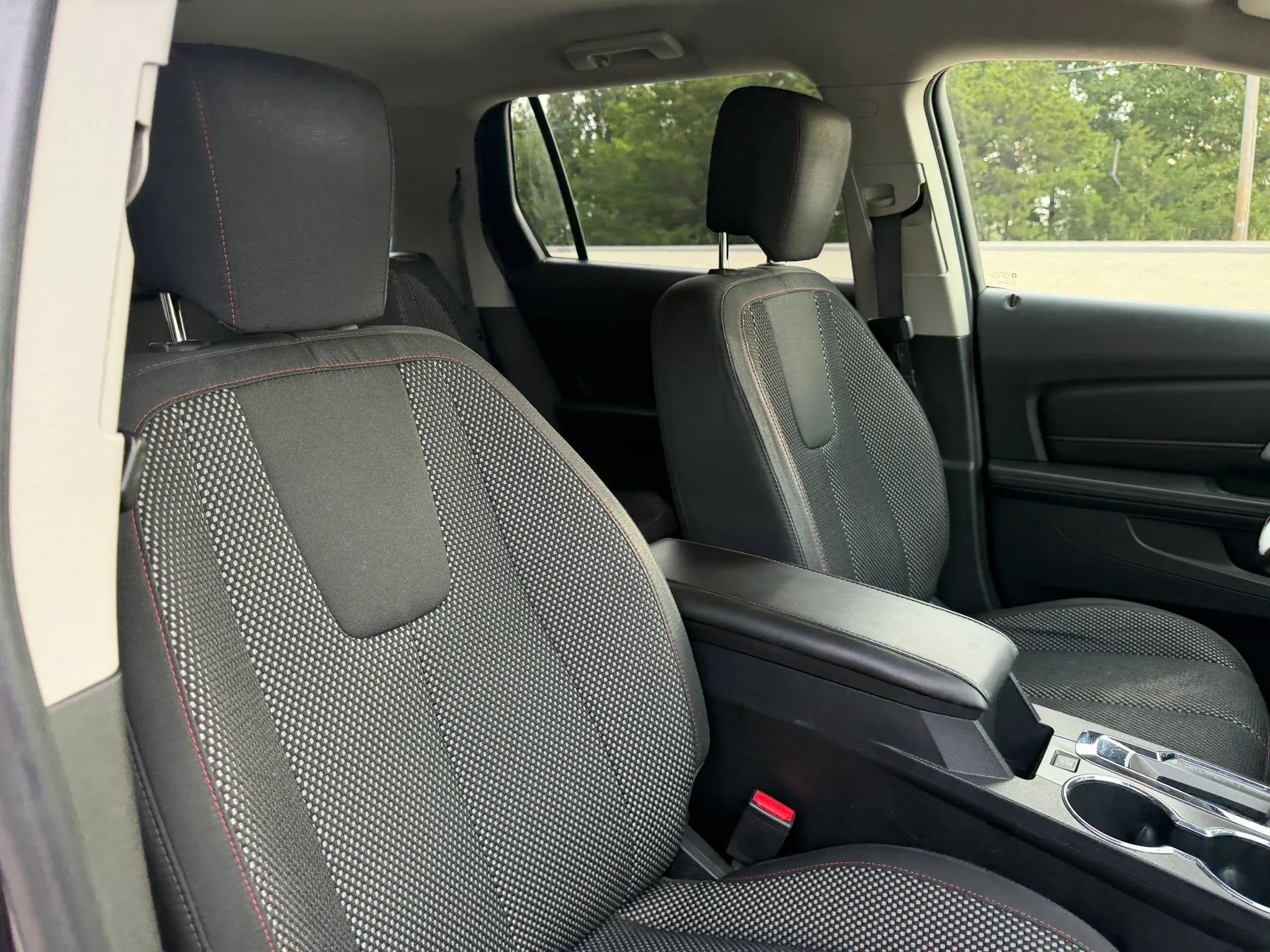 Used 2015 GMC Terrain SLE w/ Convenience Package AWD/4WD image 43