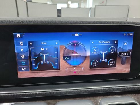 Used 2024 Mercedes-Benz GLE 350 GLE 350 w/ 3rd Row Seat Package image 9