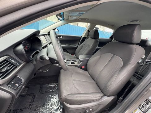 Used 2018 Kia Optima LX w/ Convenience Package image 17